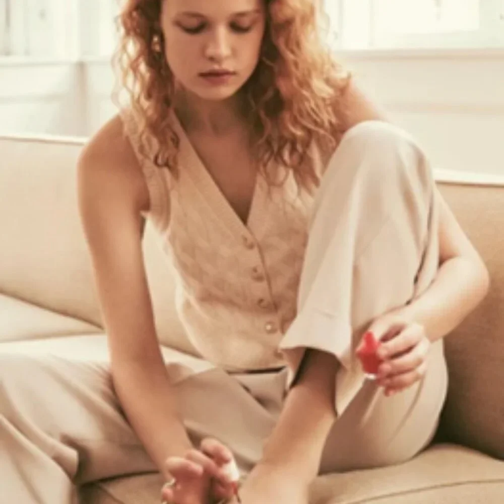 JCrew Cashmere cropped cable-knit sweater-vest - Size S - Picture 4 of 8